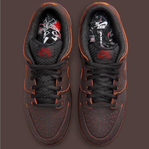 Nike SB dunk
'Krampus' 🔥💣😈🖤
Brand new - Picture 5 of 12